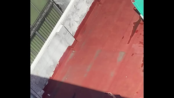 Vecinas Tomando Sol En La Terraza Parte 4