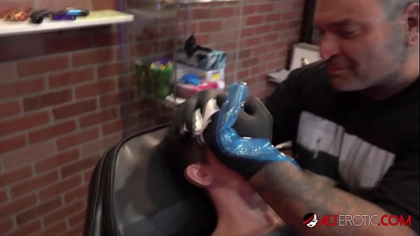 Sully Savage Gets A New UV Tattoo On Her Forehead