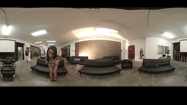 VR Porn Valentina Bianco ITalian Bombshell Solo