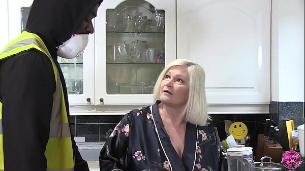 LACEYSTARR - Tease On This