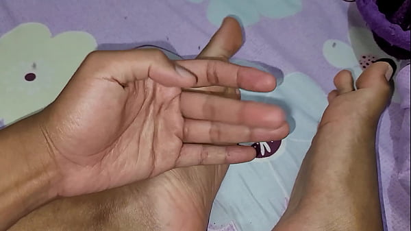 Seducing Tootsies Caught On Hidden Camera