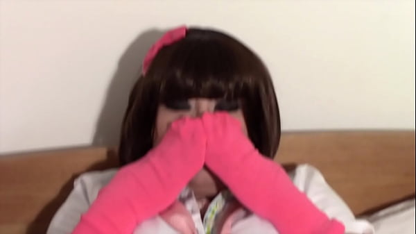 BBW Tina Snua Tugs With Socks On Her Hands - Nylon Hot