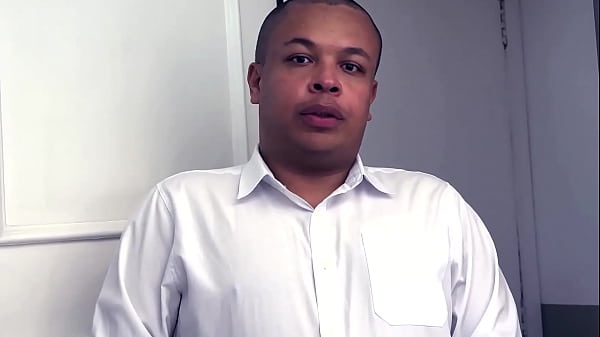 Corno Trabalhando Enquanto Sua Esposa Da Dando Pro Ricardão