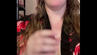 Busty Stepmom Provides You Scorching JOI